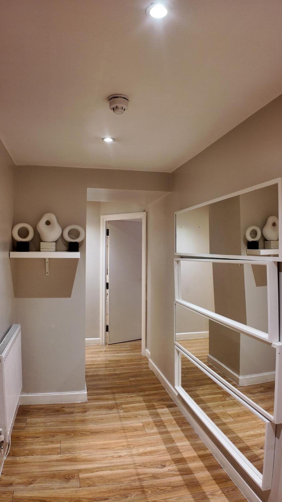 Apartamento 3 Bhk Haymarket Leicester Square Soho Hy04 Londres